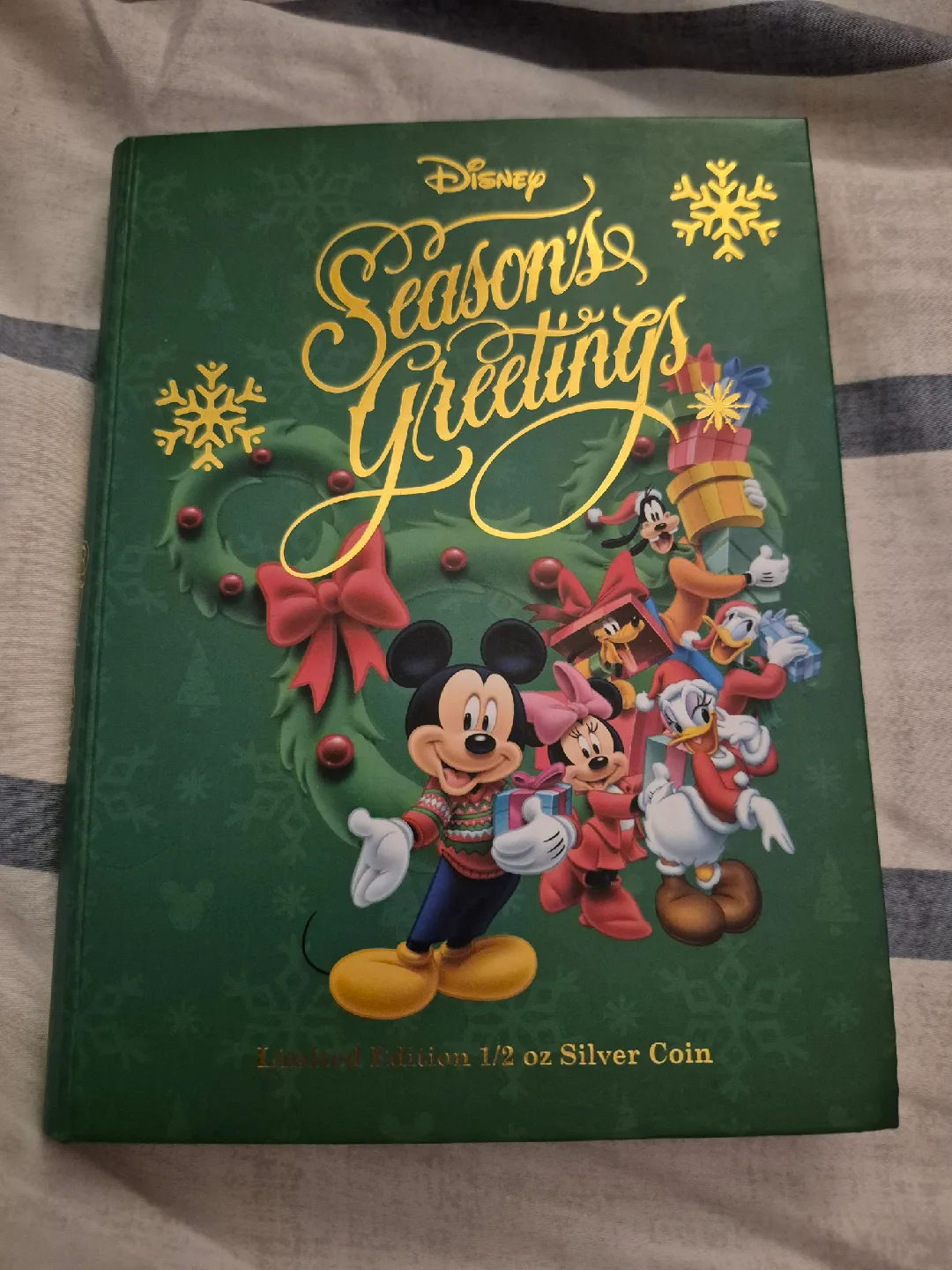 2015 pure silver Disney Christmas ornament/coin image indicator(3)