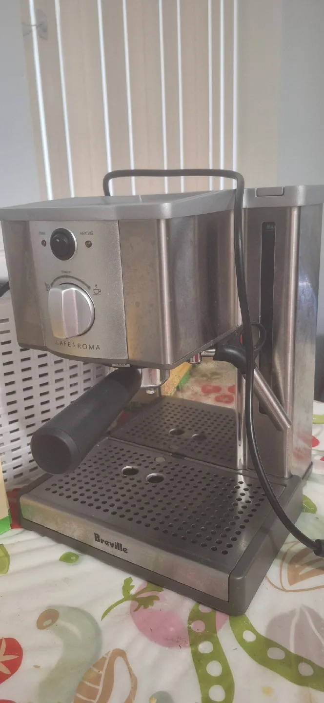 Breville Cafe Roma Espresso Maker thumbnail