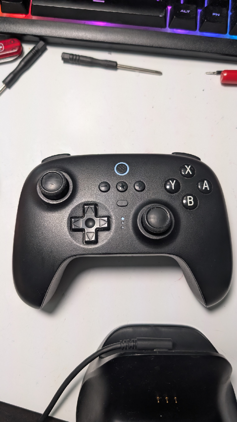 8BitDo Ultimate Bluetooth Controller with Charging Dock - Black - photo 2