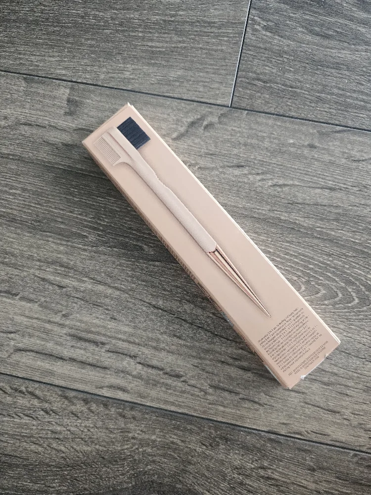 New Fenty Hair Sidestick 3-in-1 Edge Styling Tool image indicator(3)