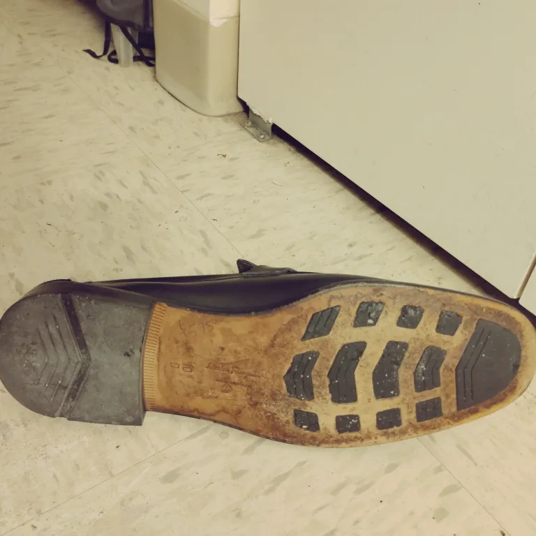 Salvatore Ferragamo Black Leather Loafers image indicator(5)