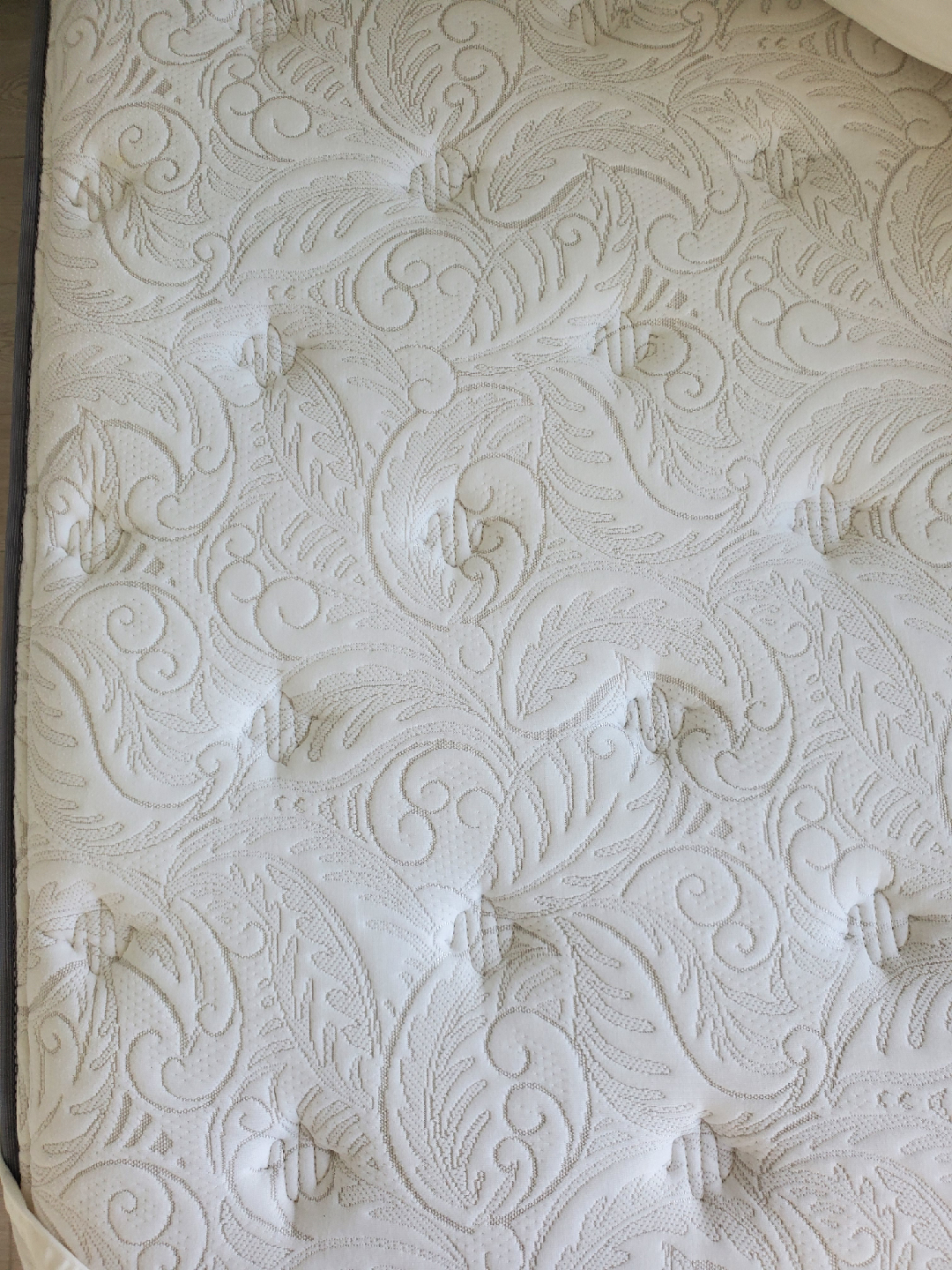 TWIN MATTRESS + BED FRAME METAL - photo 3