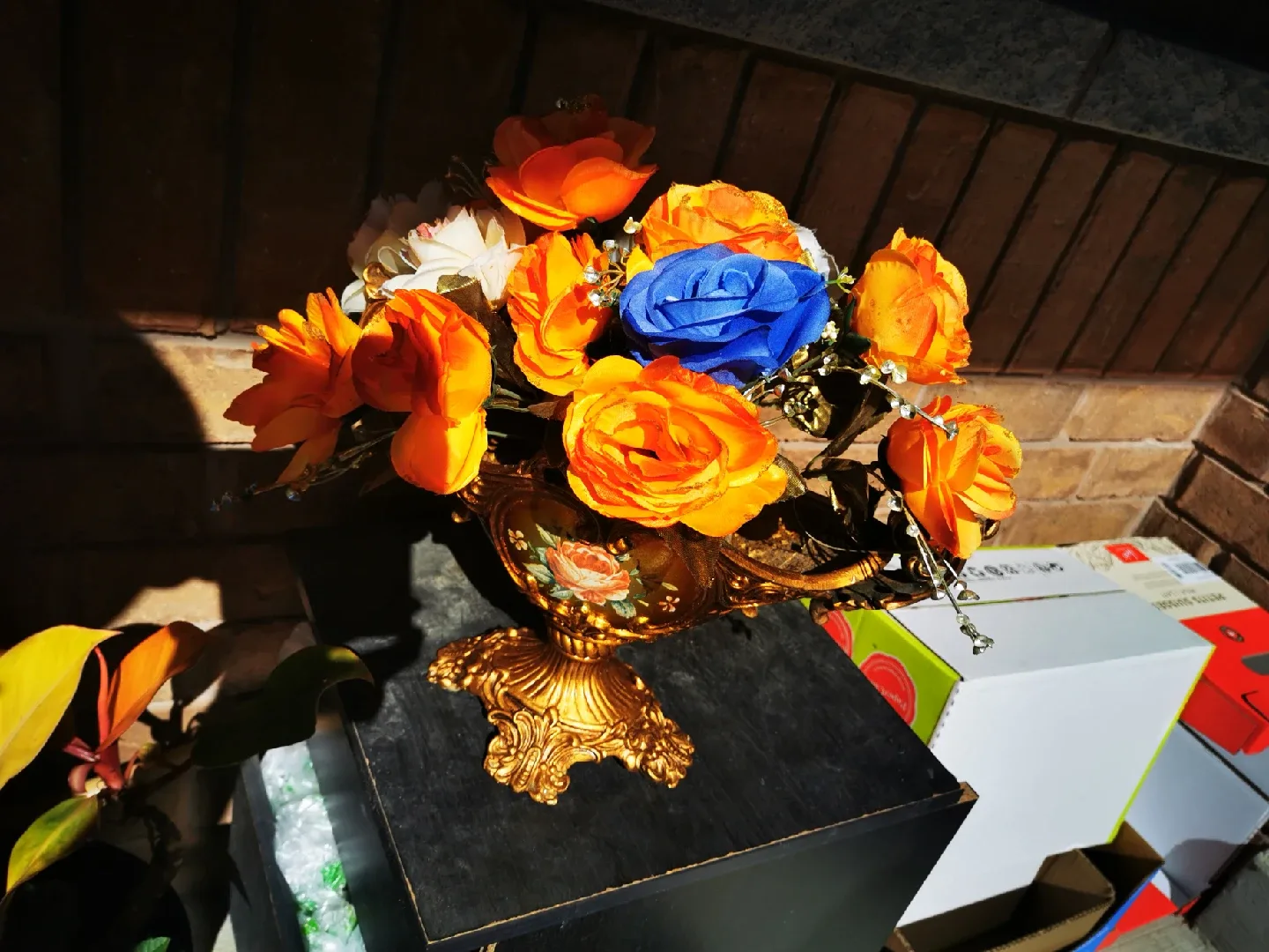 artificial flowers and vase image indicator(6)