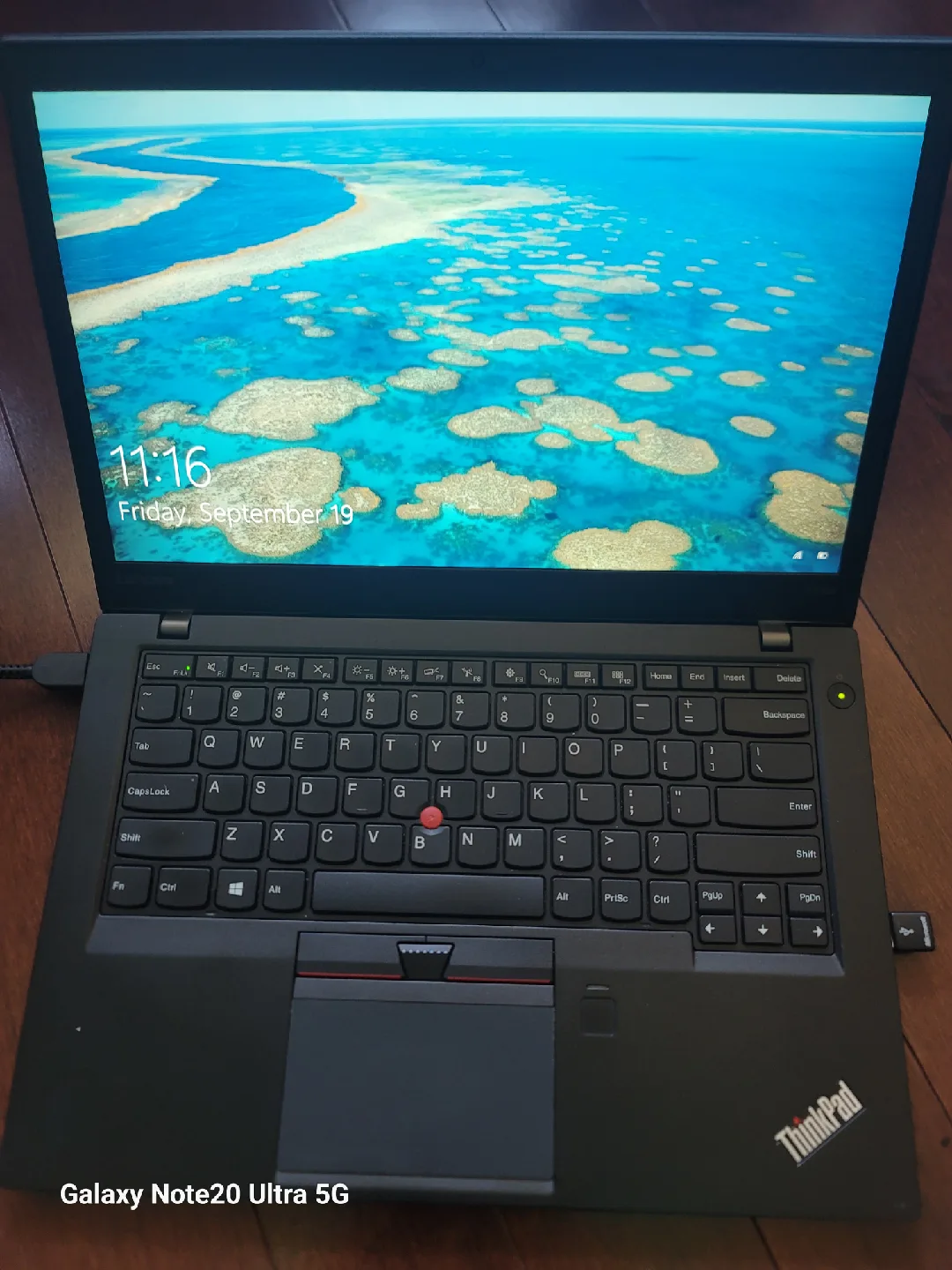 Lenovo ThinkPad T460s Laptop image indicator(3)