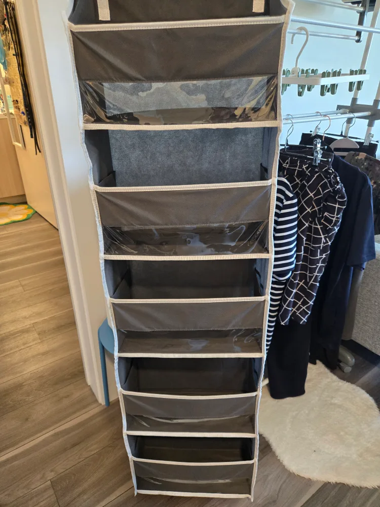 Hanging Closet Organizer - Like New! thumbnail