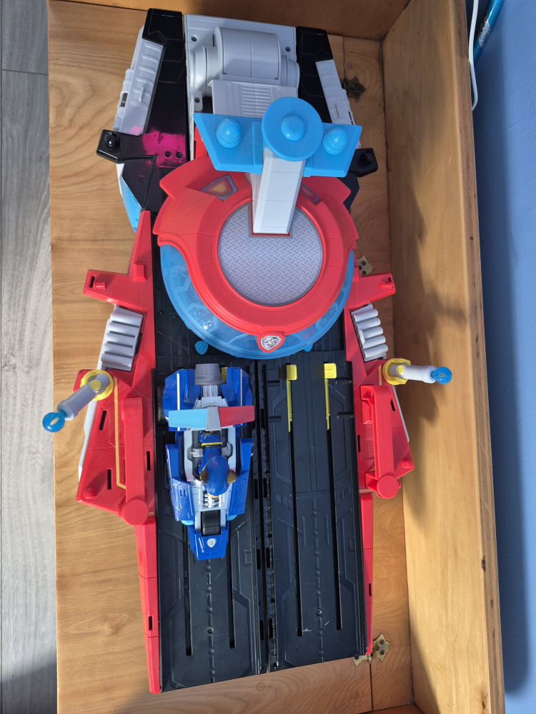 Paw Patrol Aircraft Carrier Toy - photo 3
