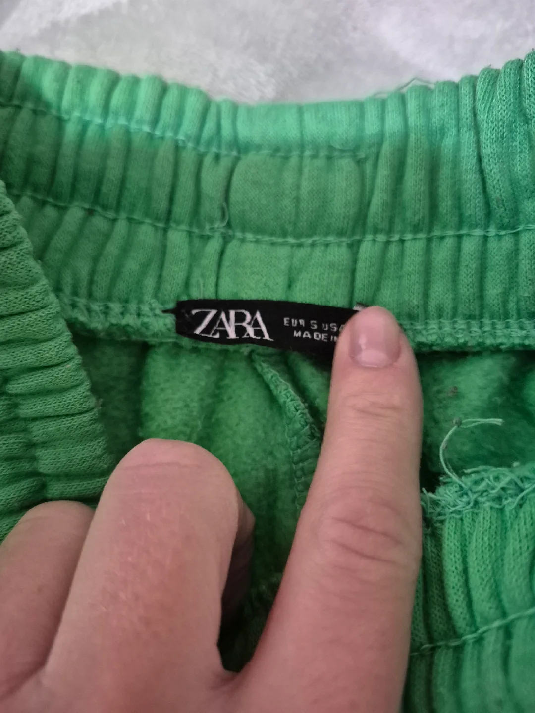 Zara Green Sweatpants - Size S image indicator(2)