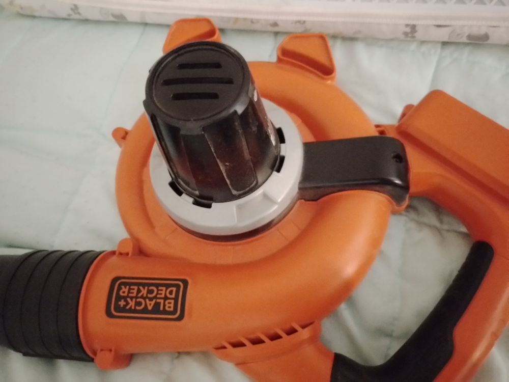 Black+Decker Junior Leaf Blower Toy