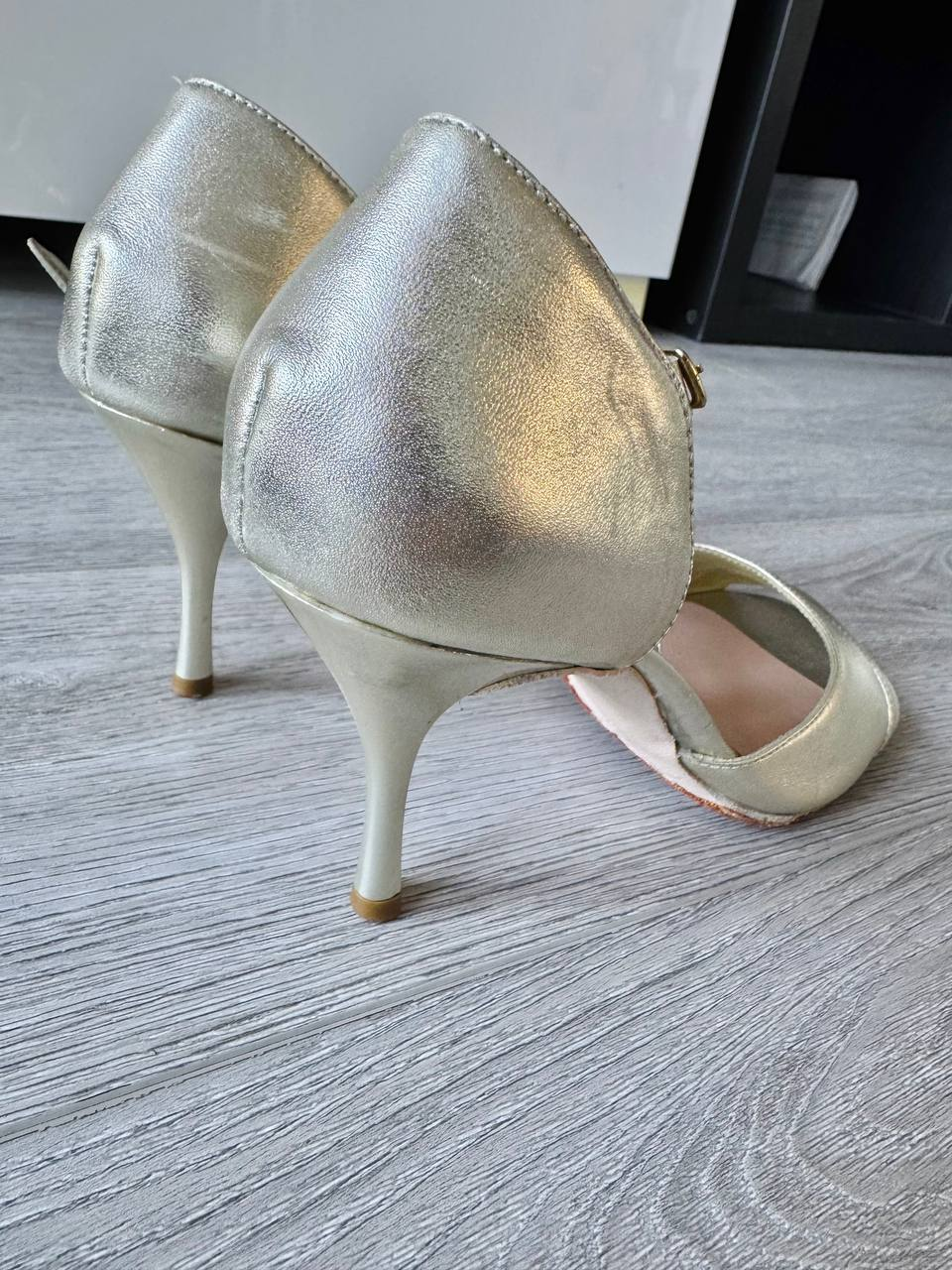 By Delle shoes - photo 3