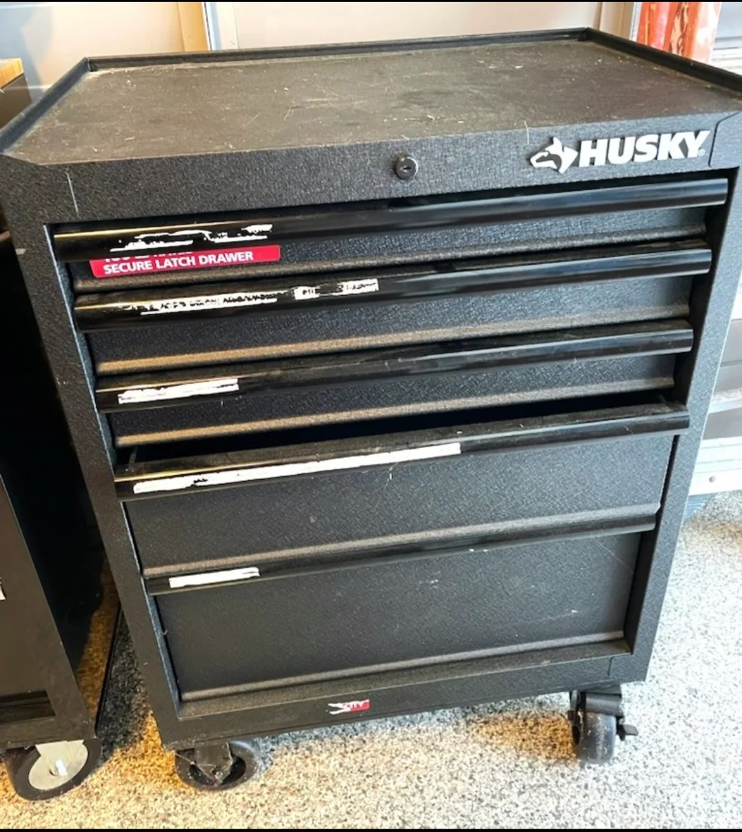 Husky 5 Drawer Tool Chest on Wheels thumbnail