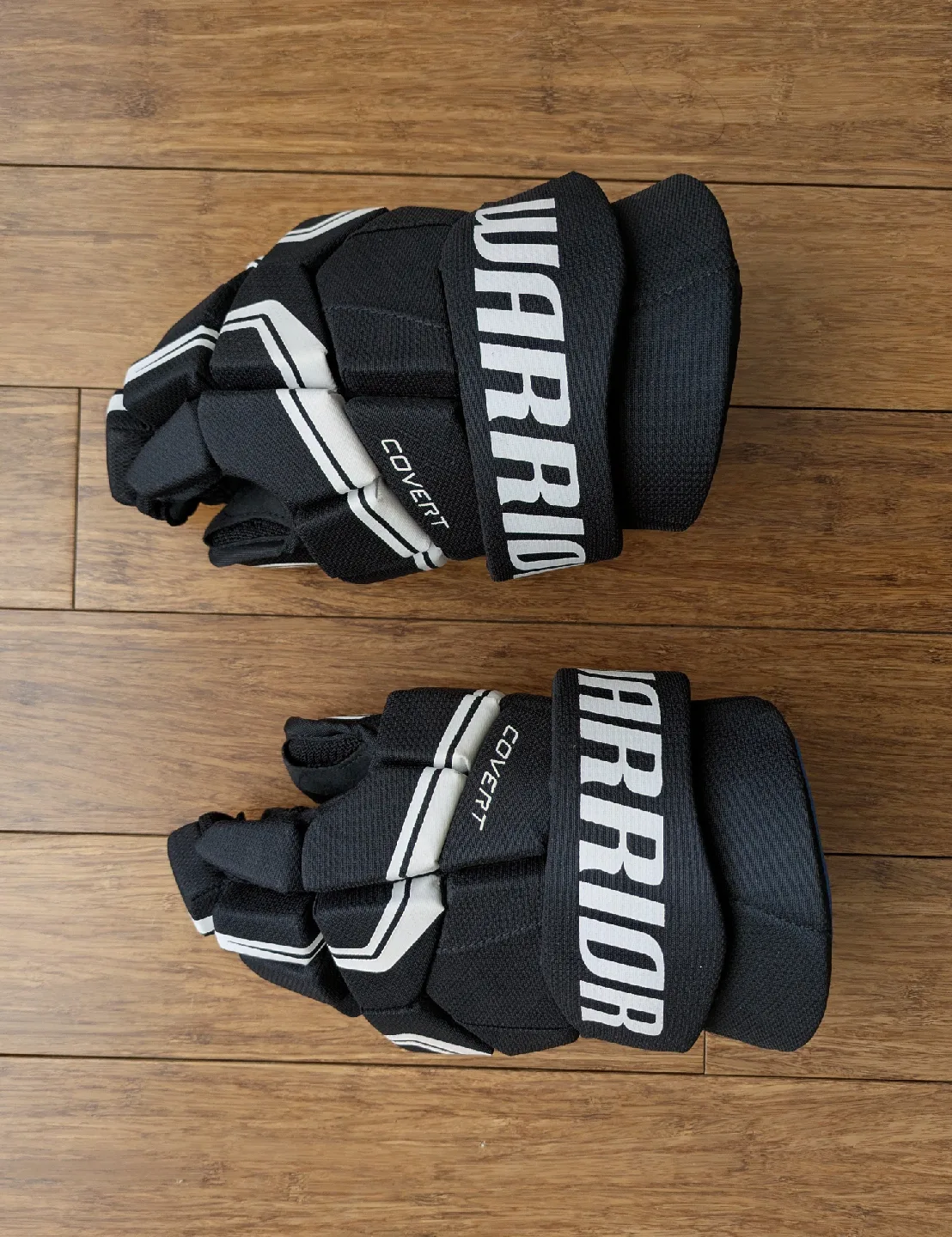 Warrior Covert Hockey Gloves, JR 12" (30cm) image indicator(2)