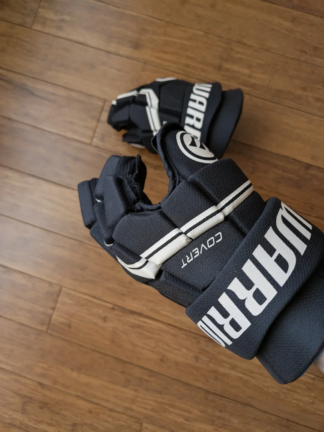 Warrior Covert Hockey Gloves, JR 12" (30cm) image indicator(3)