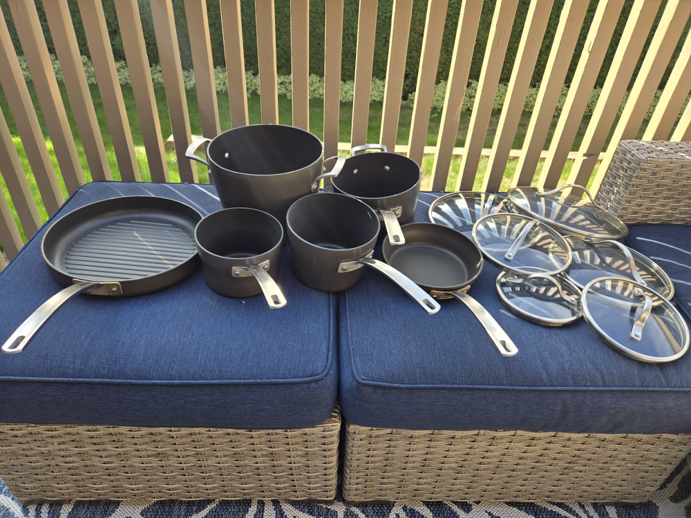 Kirkland Nonstick Cookware Set - 12 Pieces - photo 2