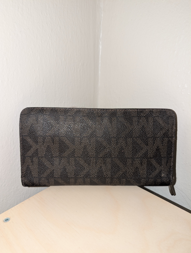 Michael Kors Brown Wallet - photo 3