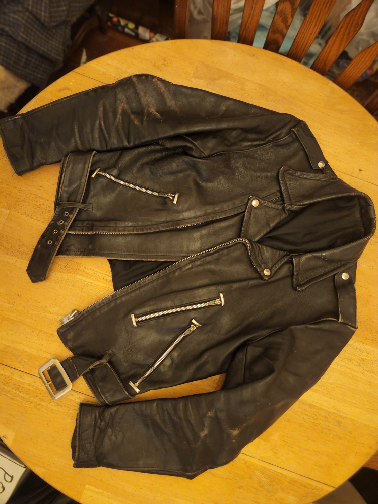 Vintage Black Leather Motorcycle Jacket - photo 2