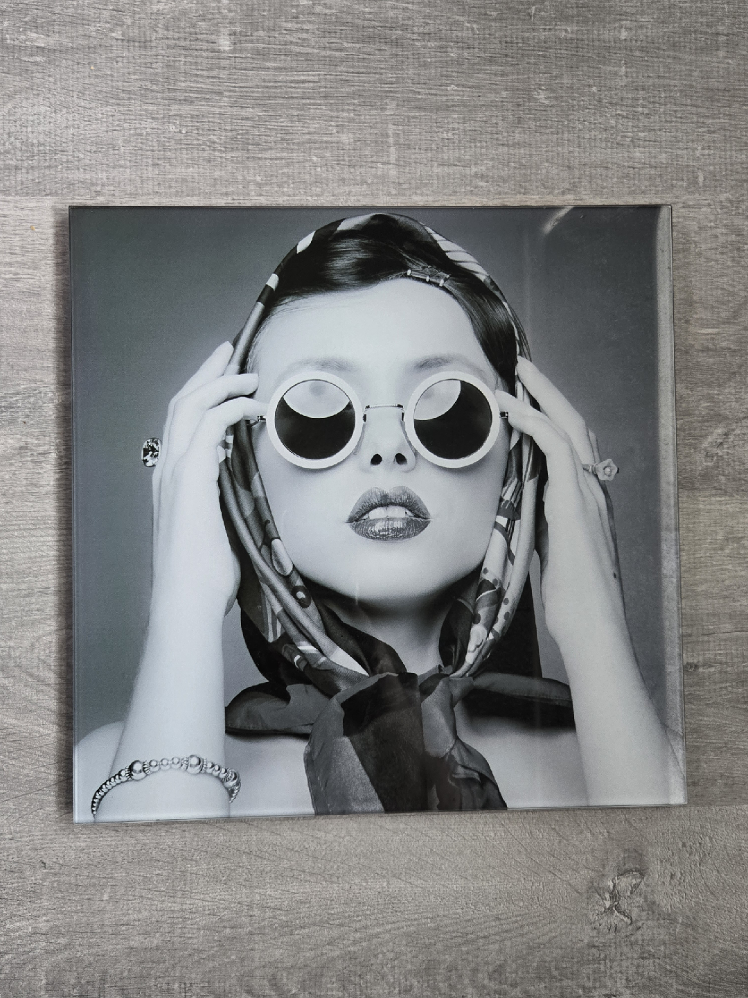 Wall Art Decor - Woman with Scarf & Sunglasses