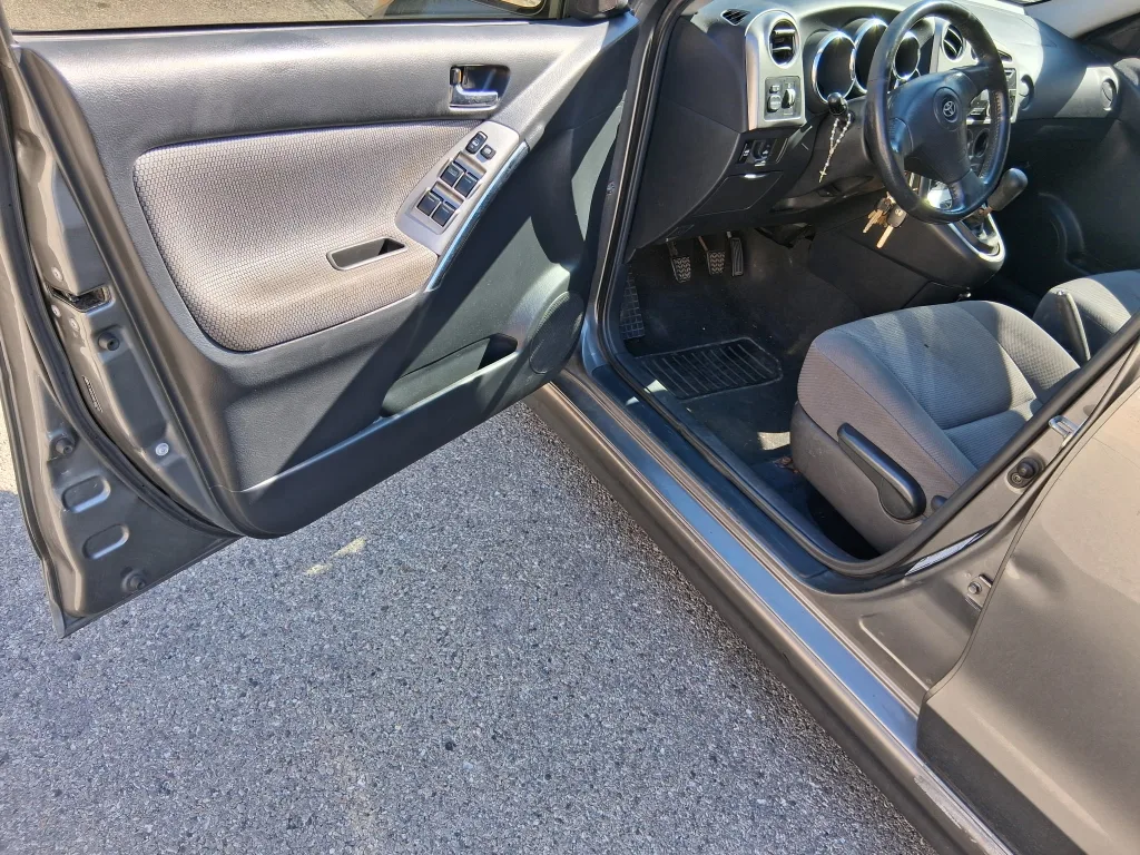 2006 Toyota Matrix XR image indicator(7)