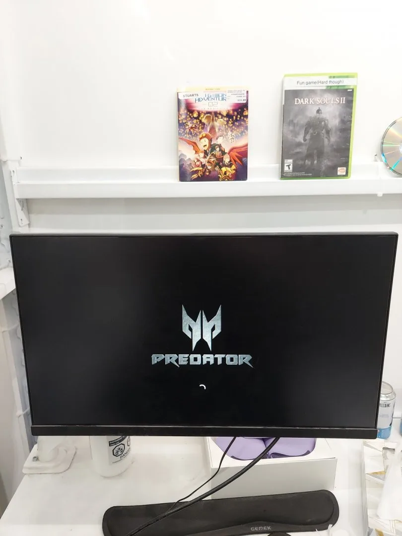 Acer Predator Orion 3000 Gaming Desktop image indicator(2)