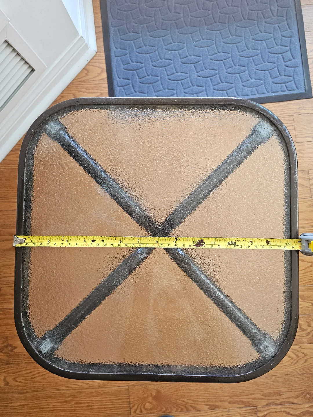 🥕 Small Glass Top Side Table image indicator(3)