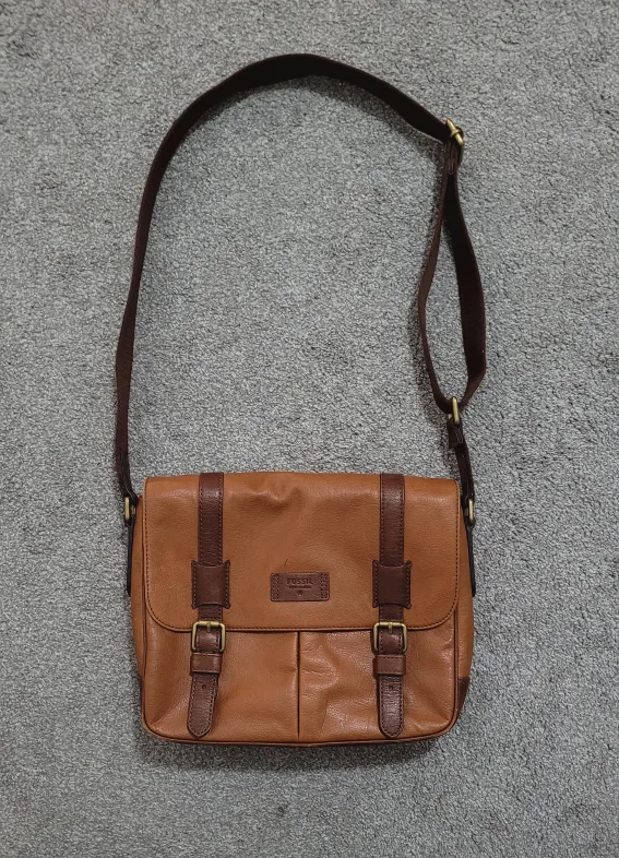 Fossil Leather Messenger Bag - Brown thumbnail