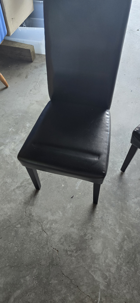 free 5 chairs - photo 5