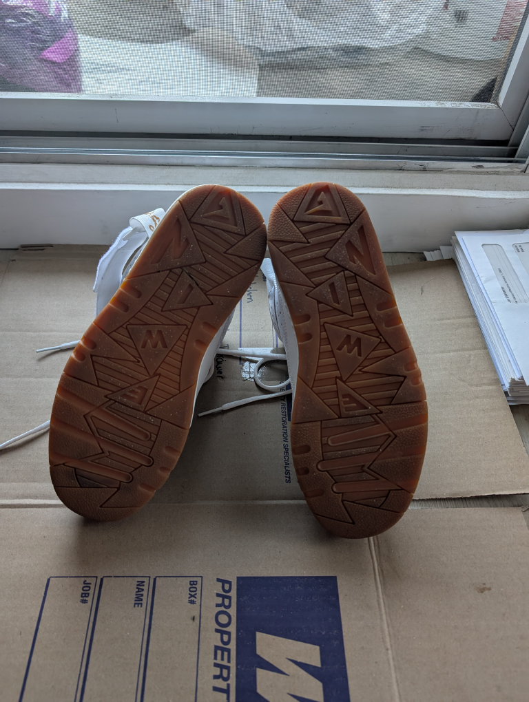 Ewing Athletics 33 Hi White/Gum Sneakers - photo 3