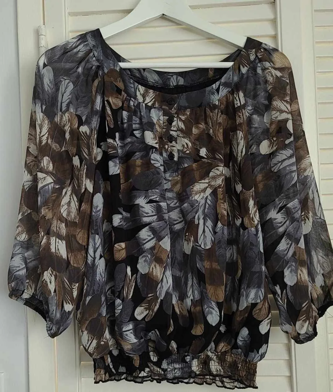 Feather Print Blouse size large thumbnail