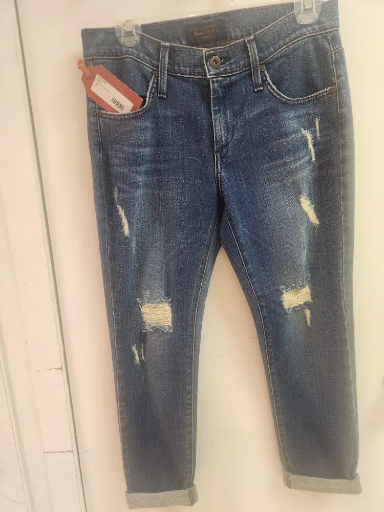 James Jeans Size 26 New Beau Boyfriend Jeans image indicator(4)