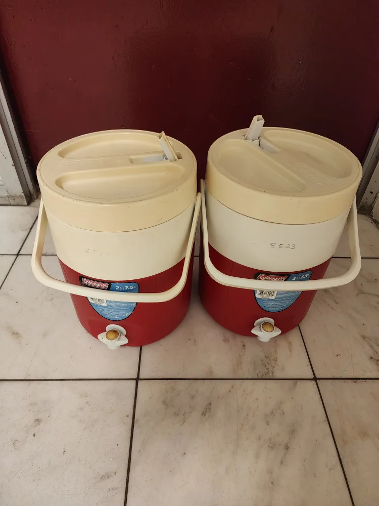 Coleman 7.5 L Water Jug - 2 Available image indicator(5)