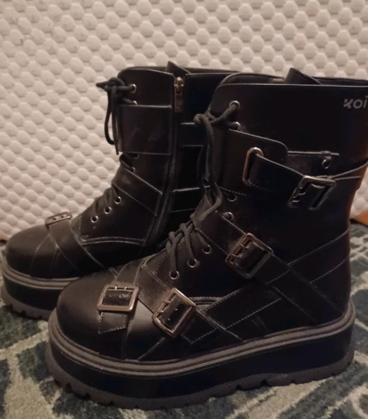 Koi Footwear Black Platform Boots image indicator(3)