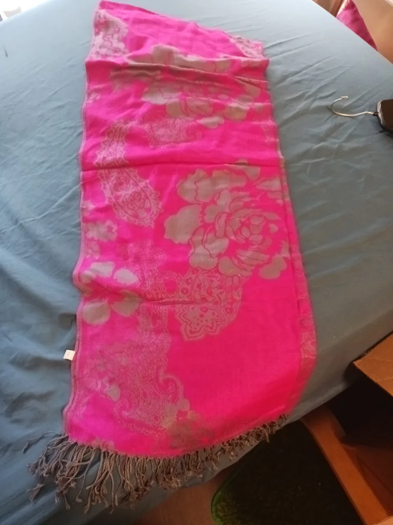 Gold Flower Print Pink Scarf image indicator(2)