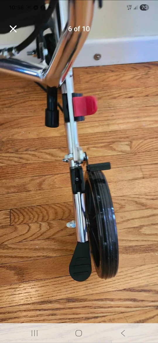 Lightweight Transport Wheelchair with Box image indicator(10)