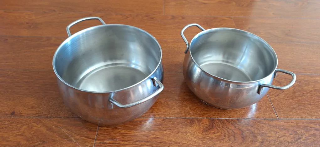 Stainless Steel Cooking Pots - Set of 2 thumbnail