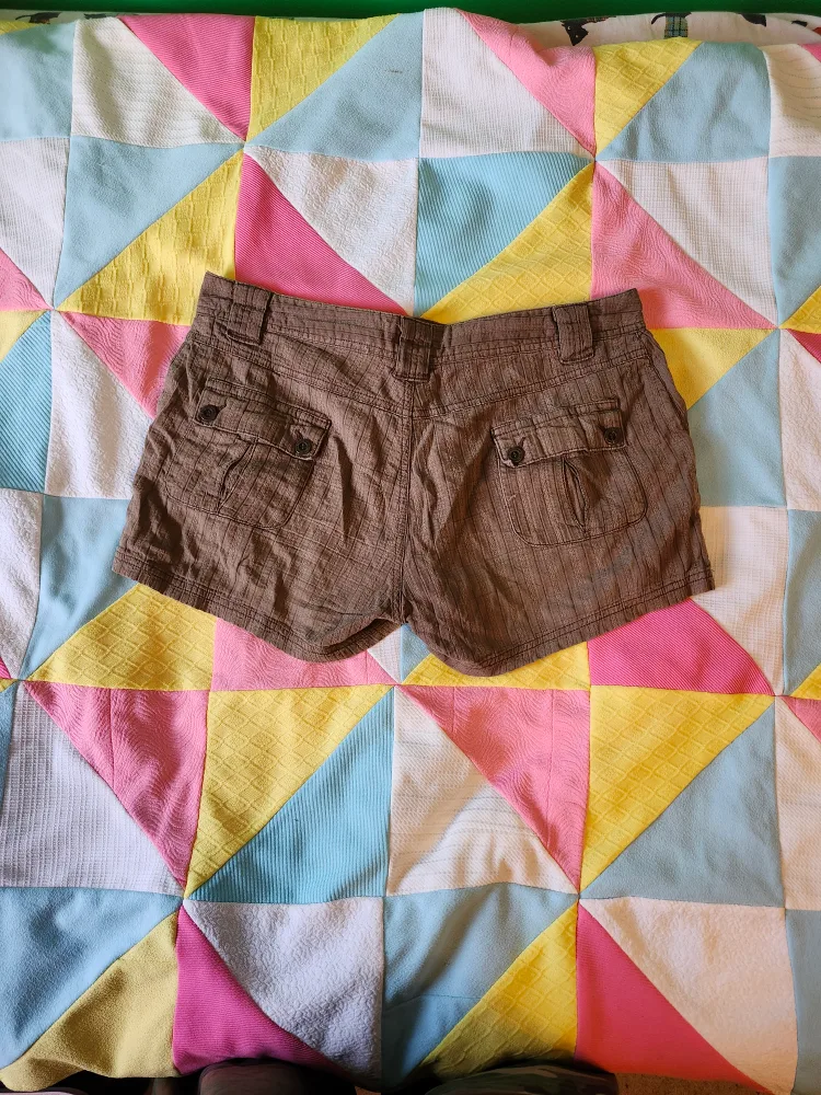 2000s brown boho B.U.M. shorts image indicator(2)