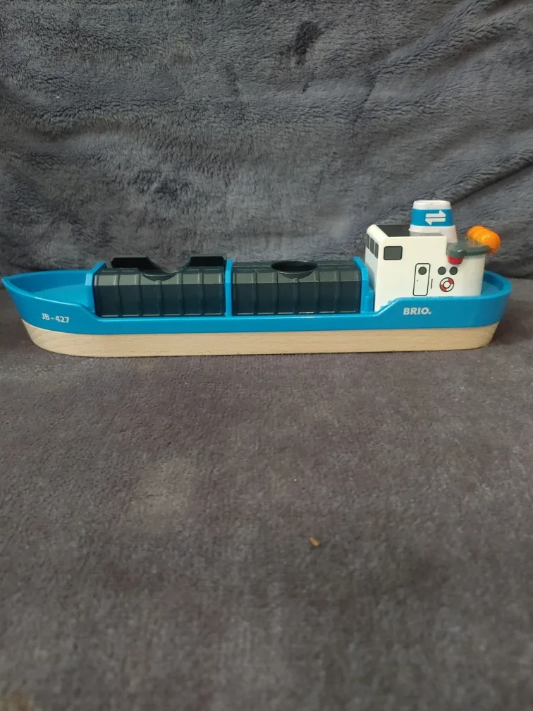 BRIO Freight Ship (Model 33534) thumbnail