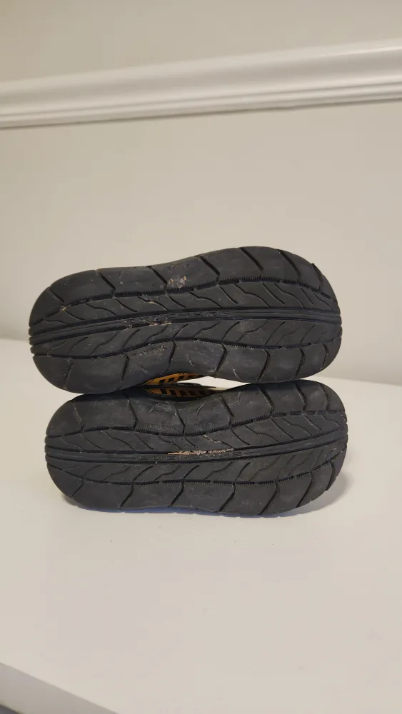 Skechers Tuff Truck Kids Shoes - Size 9 image indicator(3)