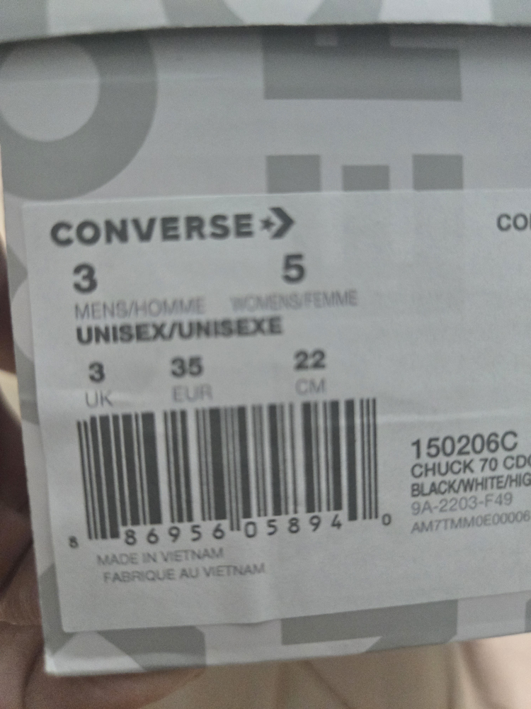Comme des Garçons PLAY x Converse Chuck 70 Low - US 5 - photo 4