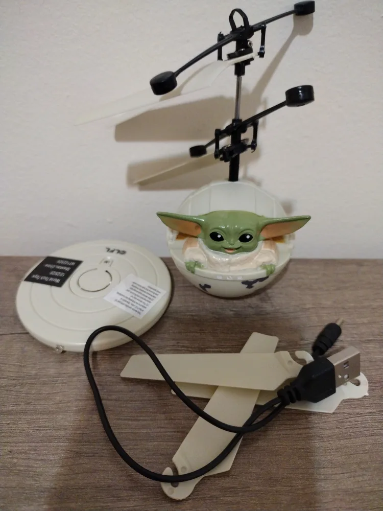 Star Wars Grogu Flying Ball Toy image indicator(2)