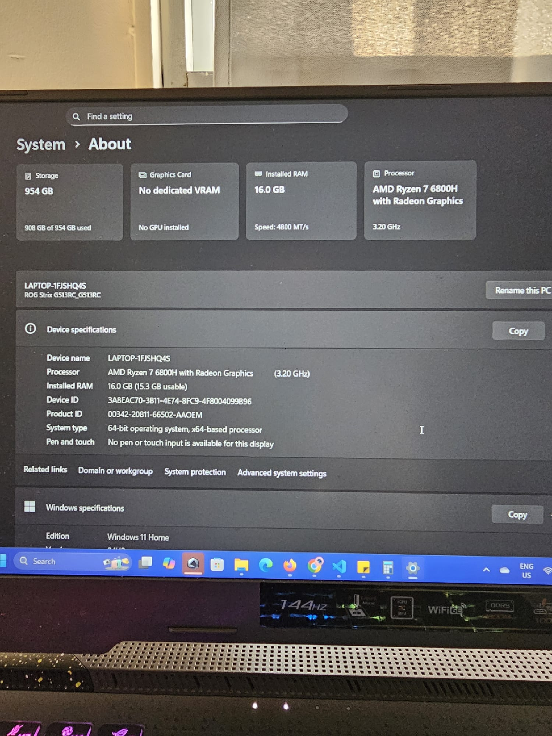 ASUS ROG Strix G513RC Gaming Laptop - photo 2