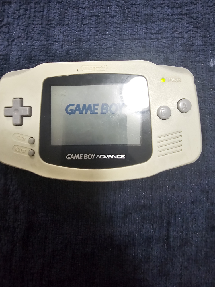 Nintendo Game Boy Advance - Model AGB-001