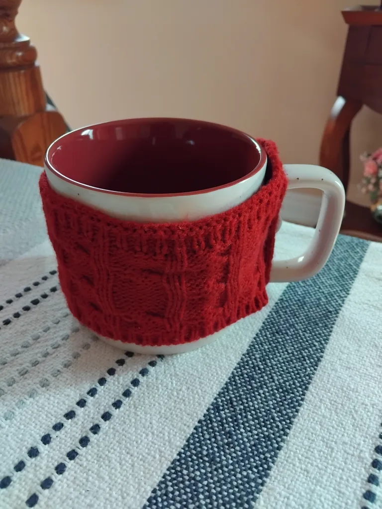 Red Knit Mug Cozy thumbnail
