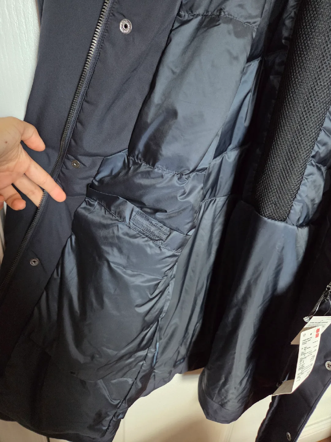 UNIQLO - BNWT, XL Hybrid Down Coat, Navy image indicator(6)