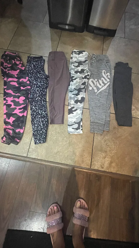 Mix of Leggings - Pink, Camo, Grey - Bundle! thumbnail