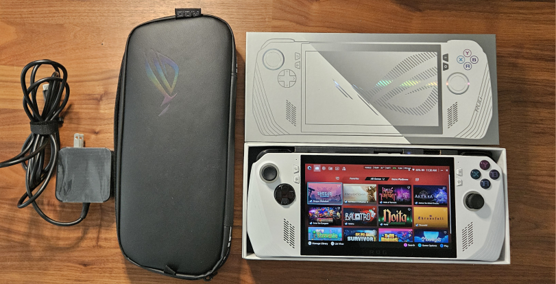 Asus Rog Ally Z1 Extreme + Travel case