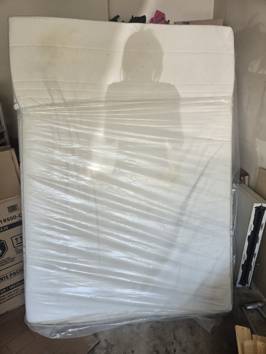 queen and double mattresses - photo 2