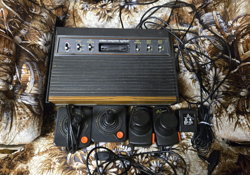 Atari Console