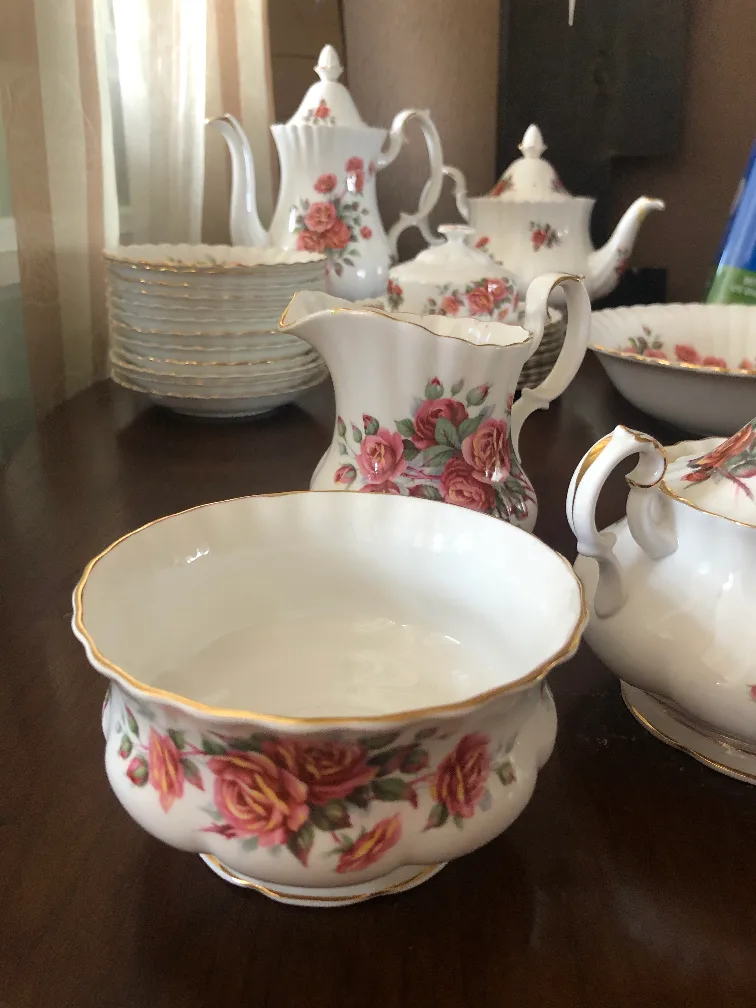 Royal Albert Centennial Rose China Set thumbnail