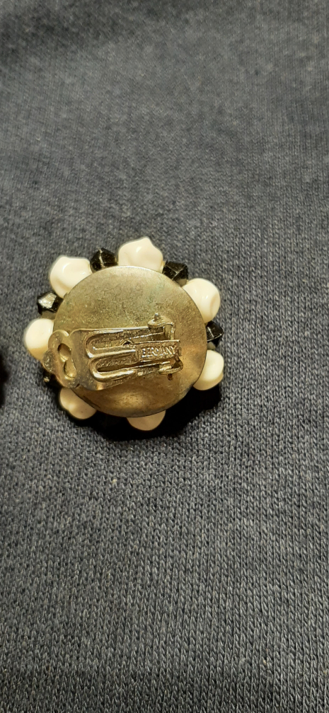 Vintage Germany Floral Earrings - photo 4