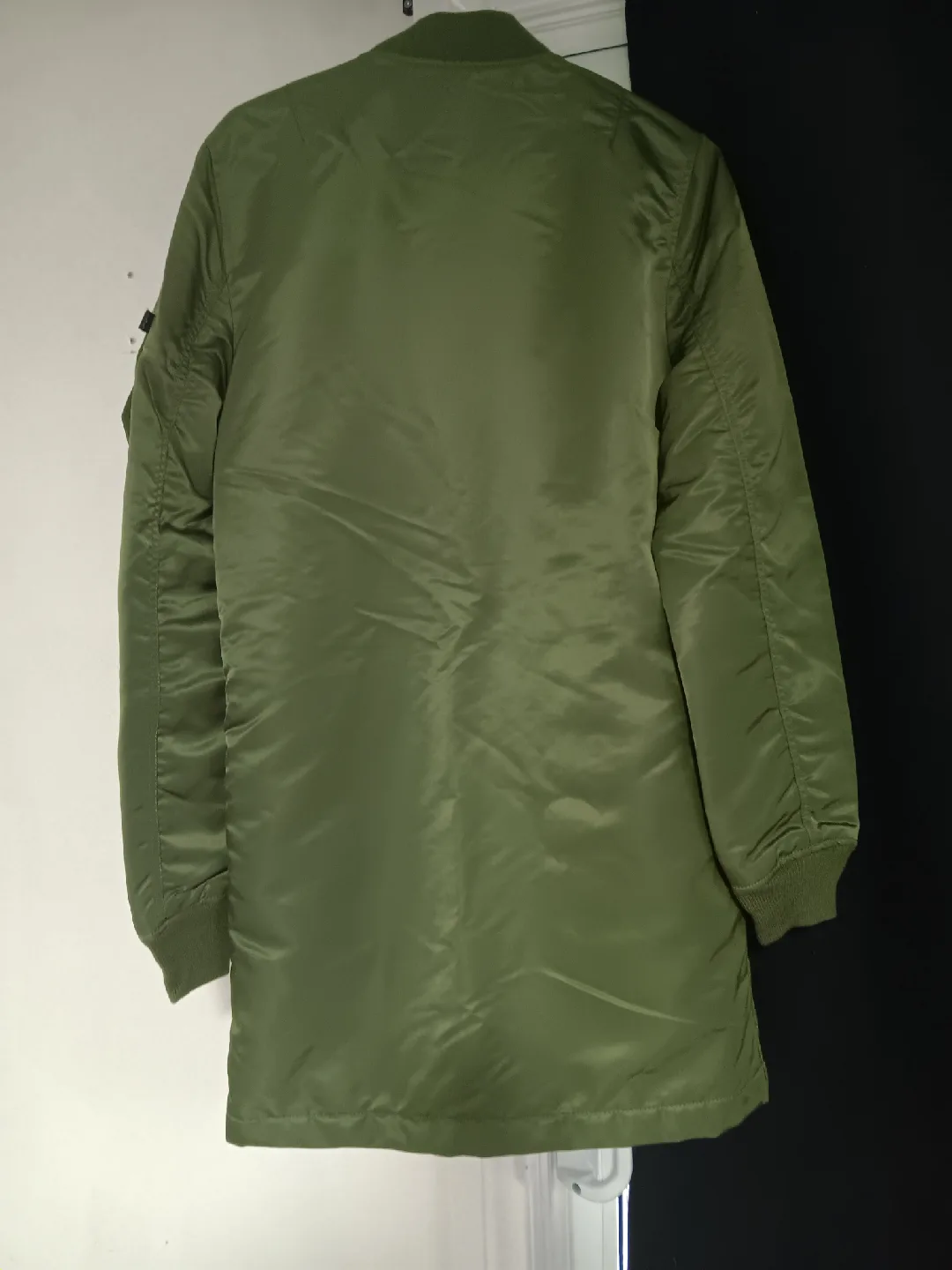 Bnwt Alpha Industries MA-1 Jacket Long Size XS image indicator(5)