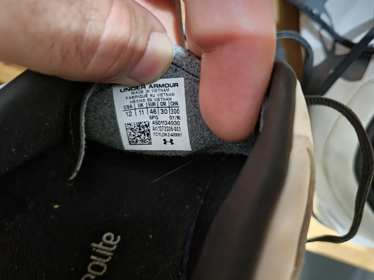 Assorted Men's Athletic Shoes - image indicator(5)